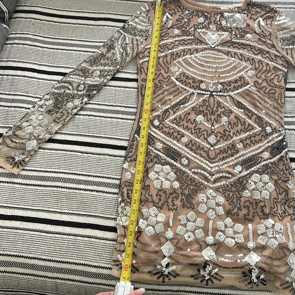 Endless Rose Dress - Picture 11 of 13